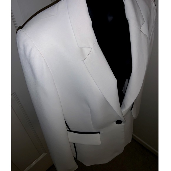 1.STATE ‼️ SALE‼️ Contrast Stripe Textured Crepe Blazer—NWOT - Picture 9 of 13